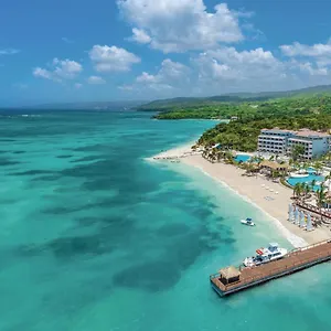 https://sandals-dunns-river-all-inclusive-couples-only.comcaribbean.com